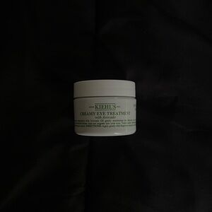 Kiehls avocado 🥑 creamy eye treatment